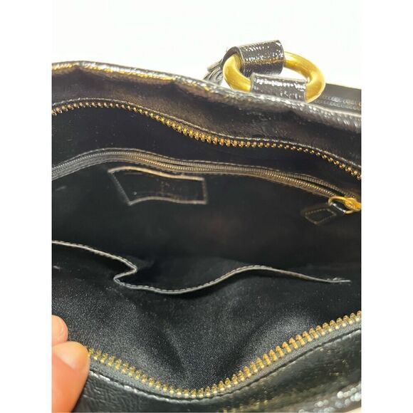 Vintage Coach Black Patent Leather Poppy Daisy Liquid Glass Heart Zipper Bag EUC - Picture 4 of 15